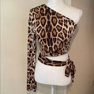 “Shein” Leopard Print One-Shoulder Top!